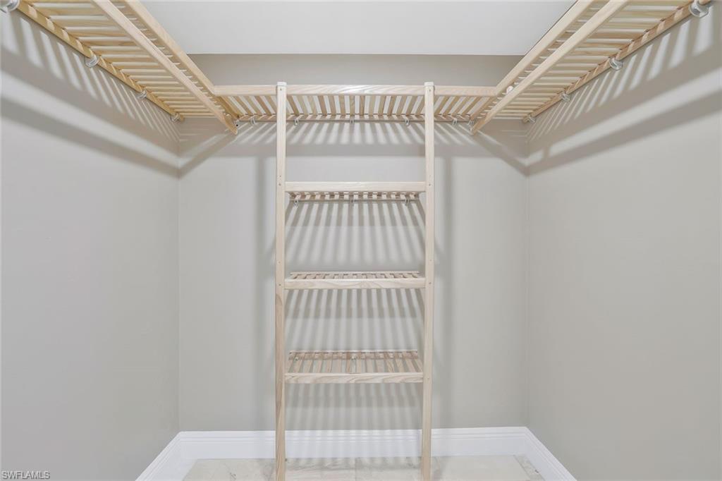 SHIPPS LANDING - Residential