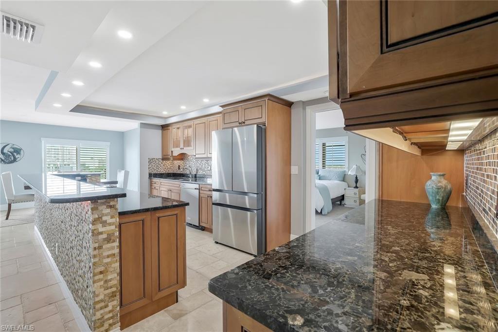 SHIPPS LANDING - Residential