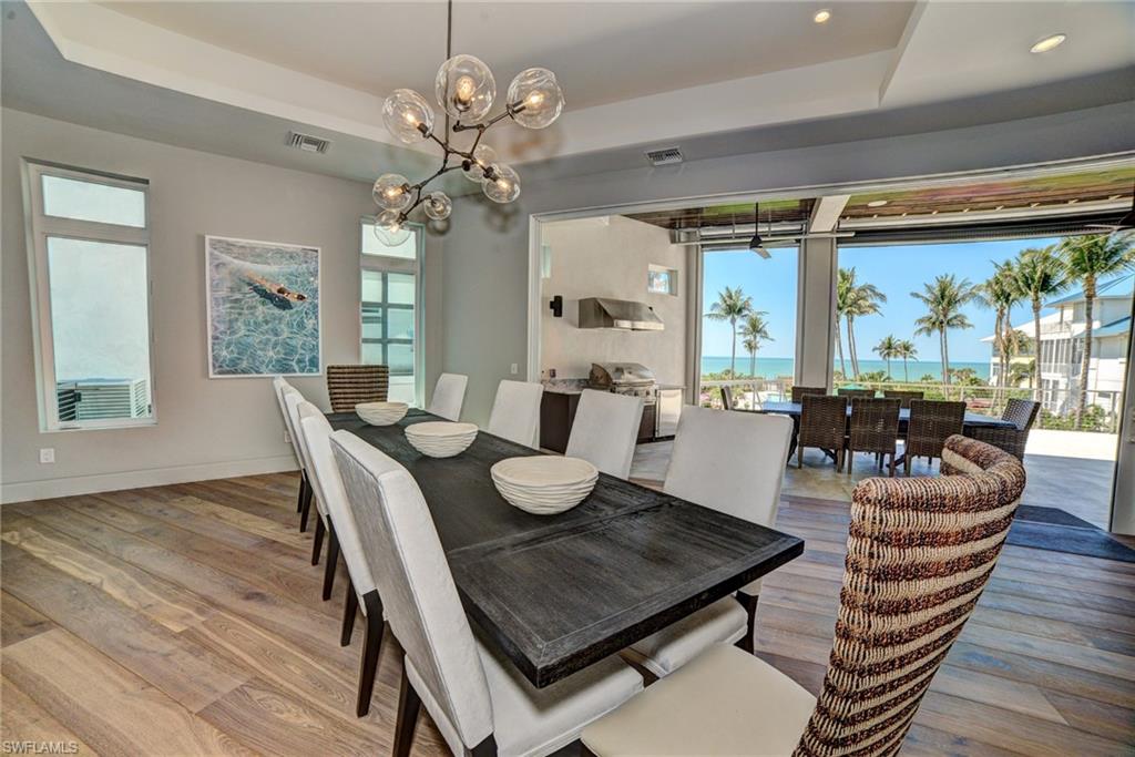 BAREFOOT BEACH - Residential