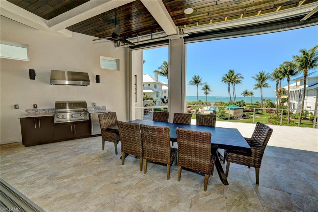 BAREFOOT BEACH - Residential