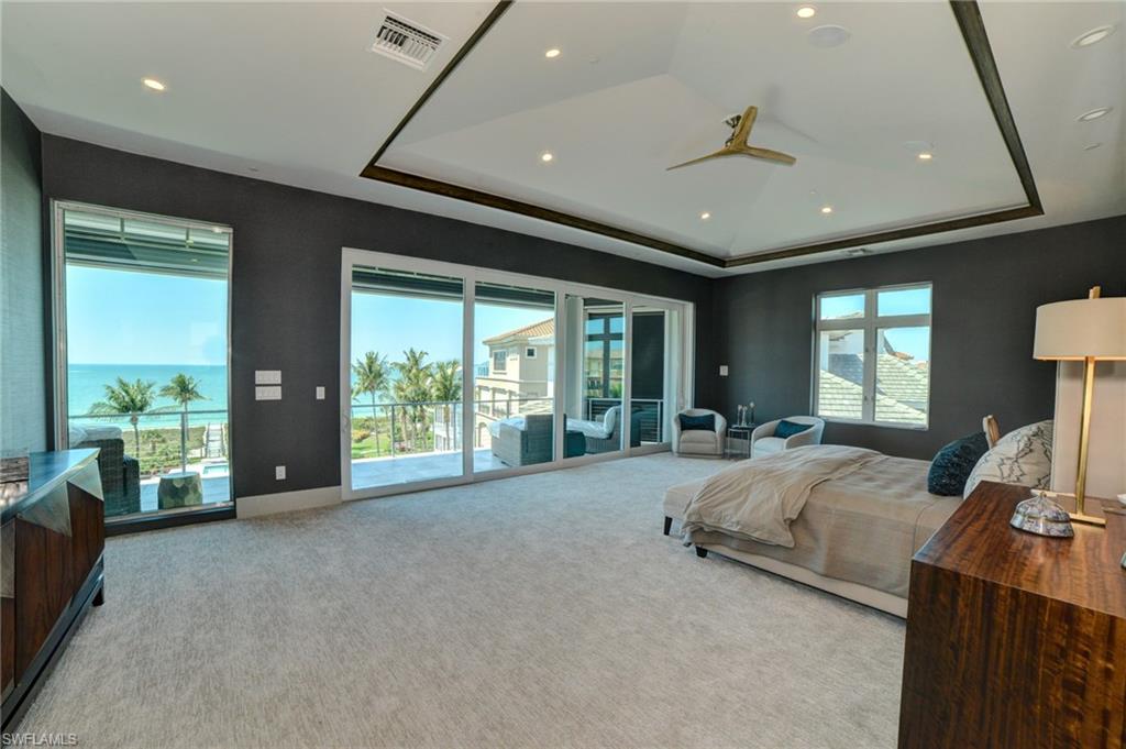 BAREFOOT BEACH - Residential