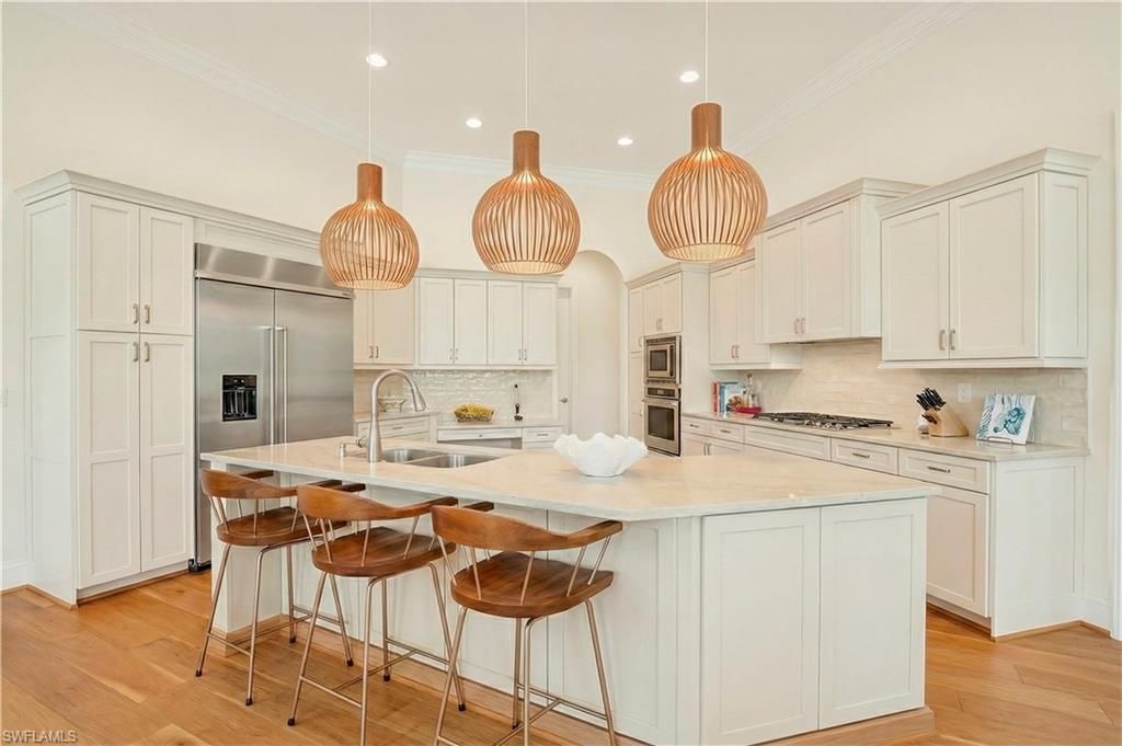 Photo of 1380 Marlin DR, NAPLES, FL 34102 (MLS # 225076267)