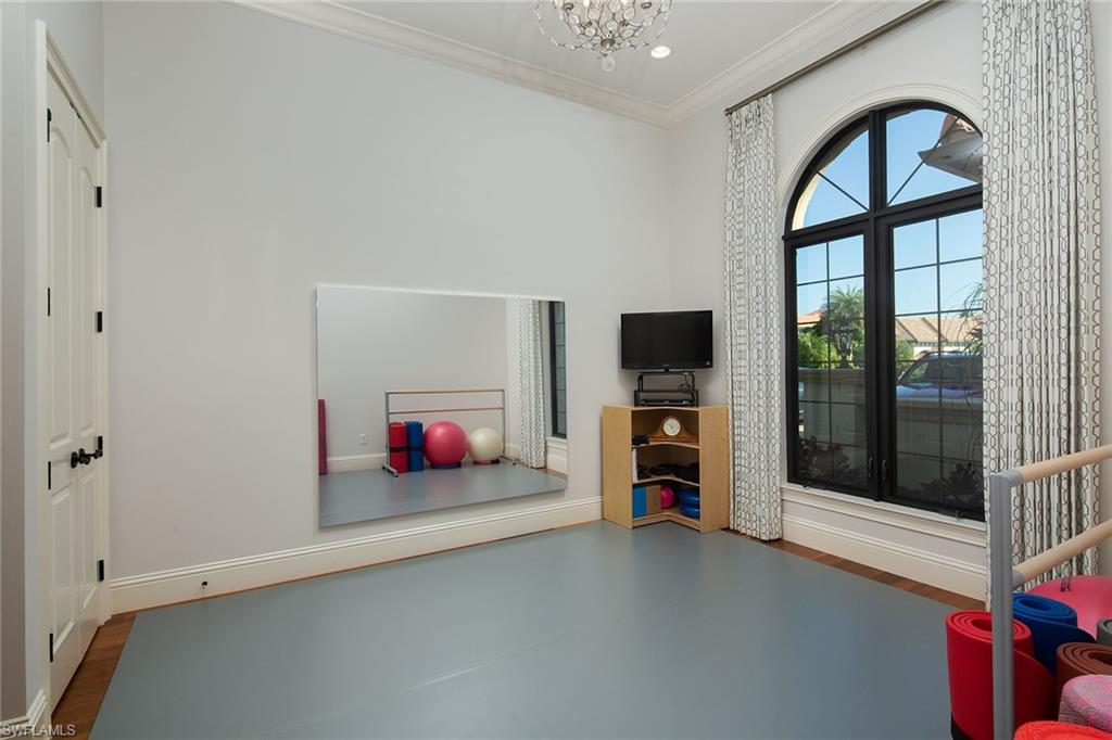 QUAIL WEST - Residential