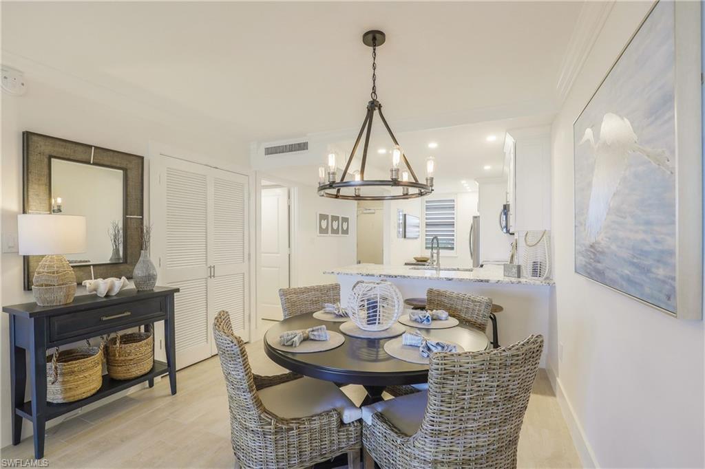 SOUTH SEAS - Residential