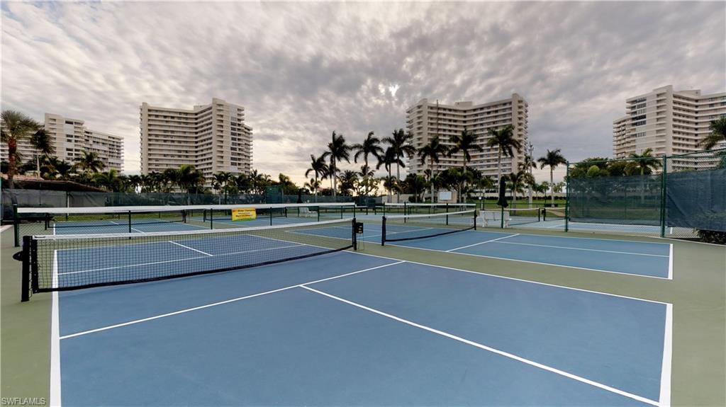 SOUTH SEAS - Residential