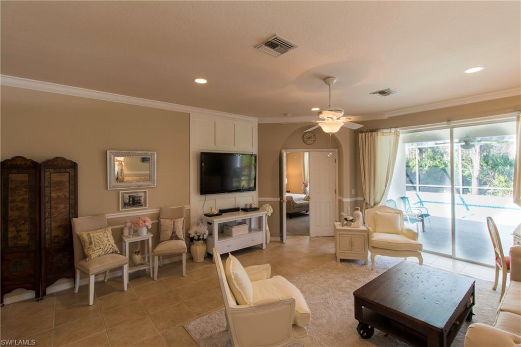 REFLECTION LAKES - Residential