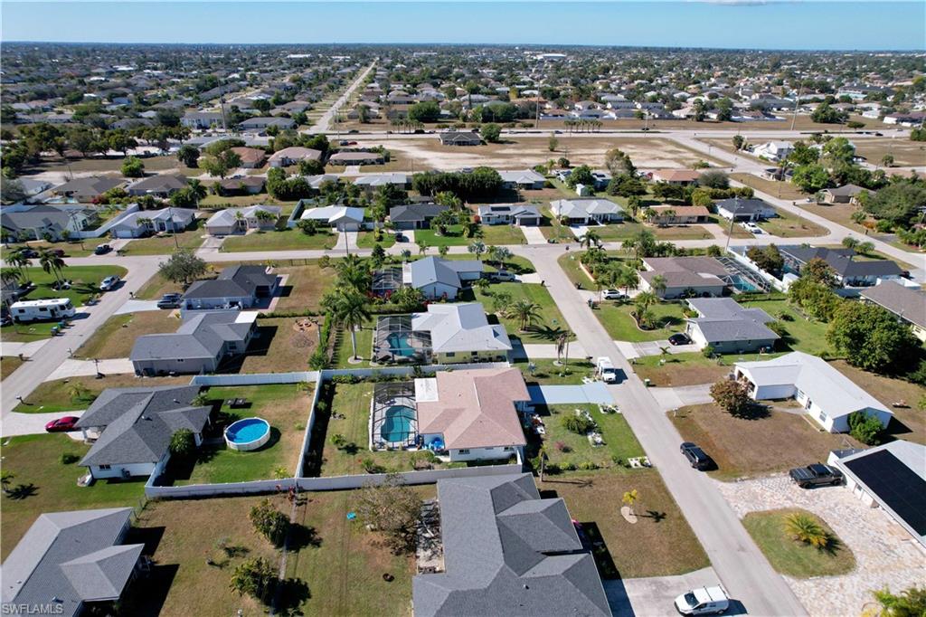 CAPE CORAL - Residential