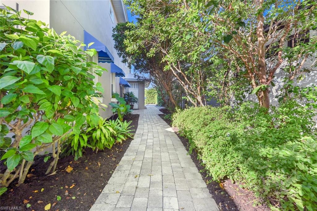 OLDE NAPLES - Residential