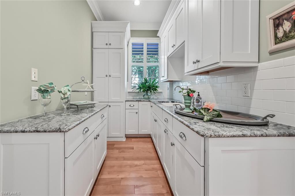 OLDE NAPLES - Residential