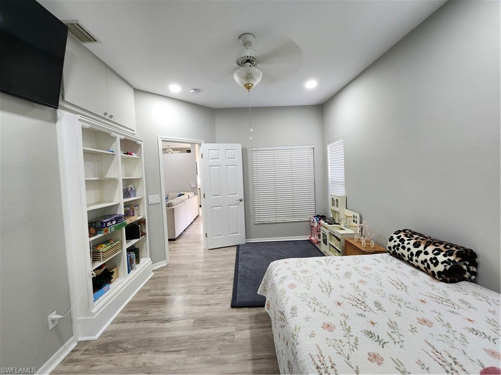 ISLAND CLUB AT CORKSCREW - Residential