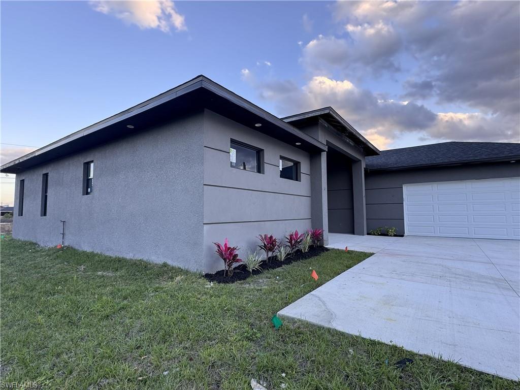 LEHIGH ACRES - Residential