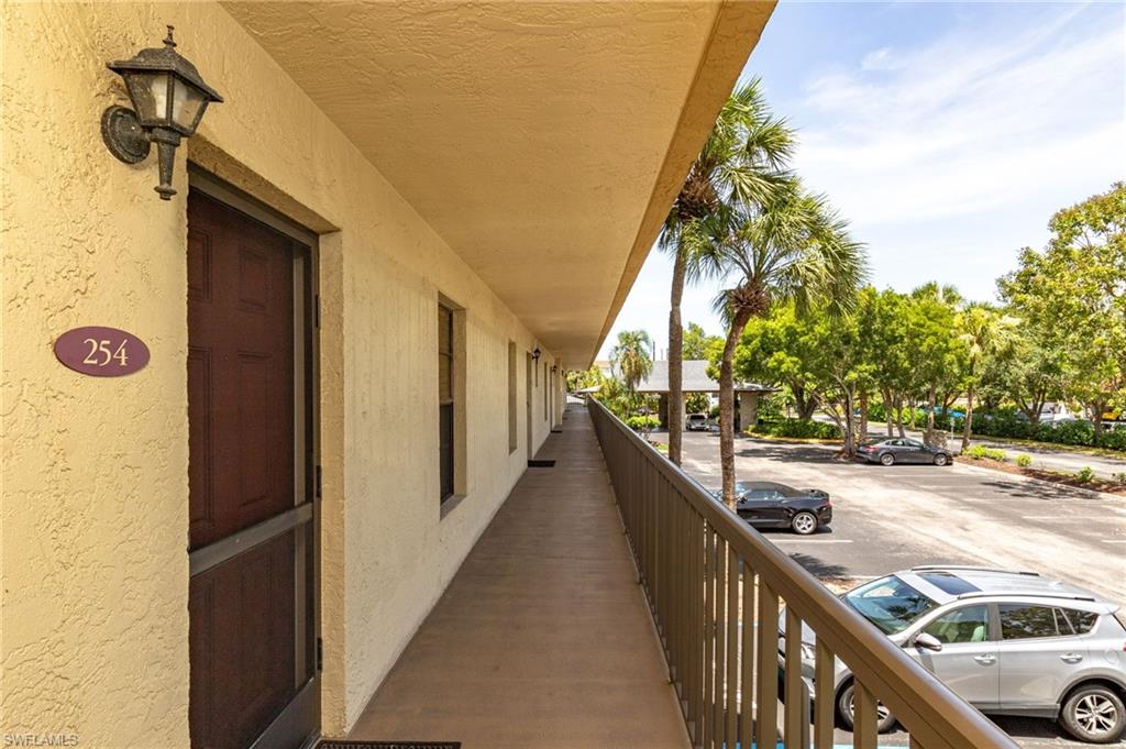 PARK SHORE RESORT - Residential