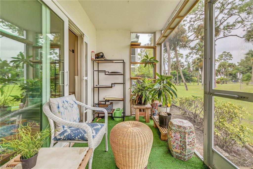 FOXMOOR CONDO - Residential