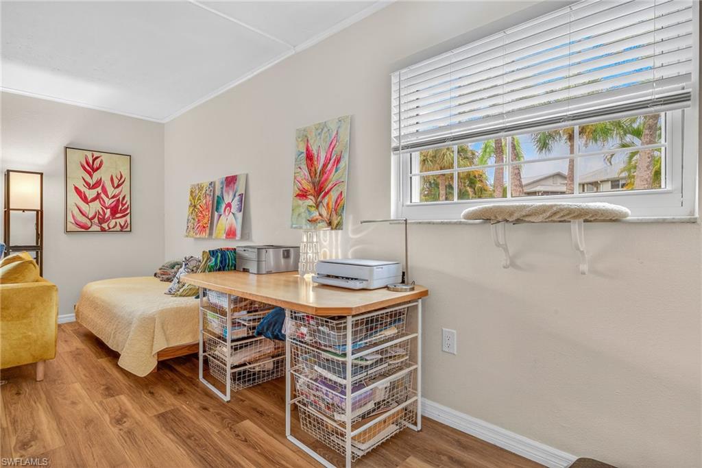 FOXMOOR CONDO - Residential