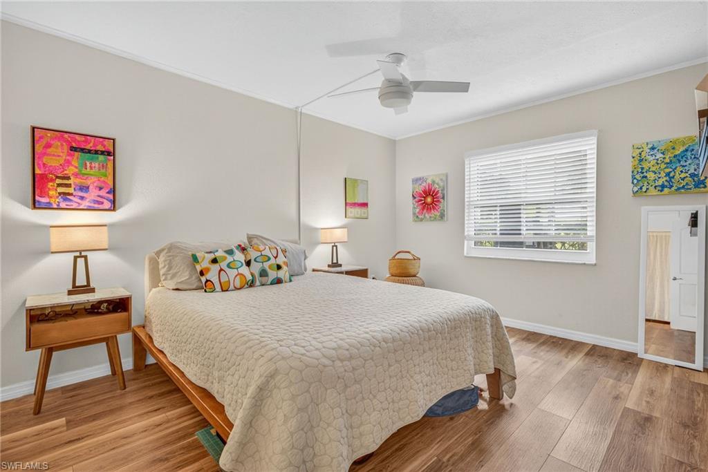 FOXMOOR CONDO - Residential