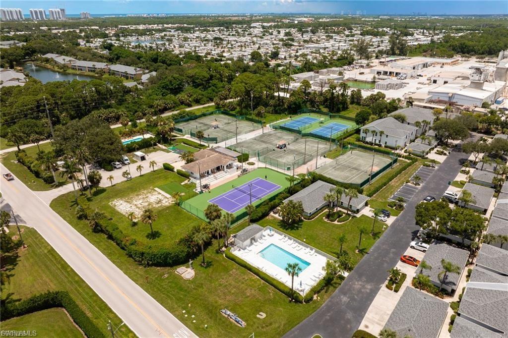 IMPERIAL GOLF ESTATES - Residential