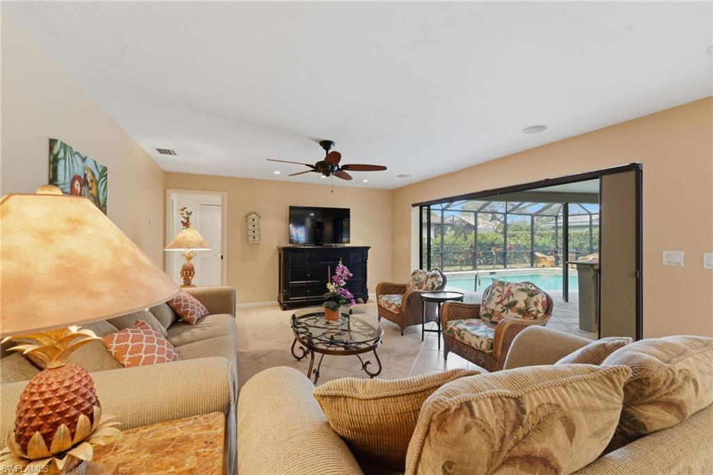 IMPERIAL GOLF ESTATES - Residential