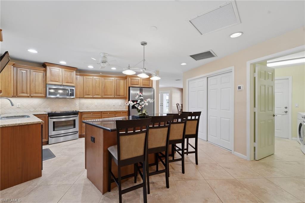 IMPERIAL GOLF ESTATES - Residential