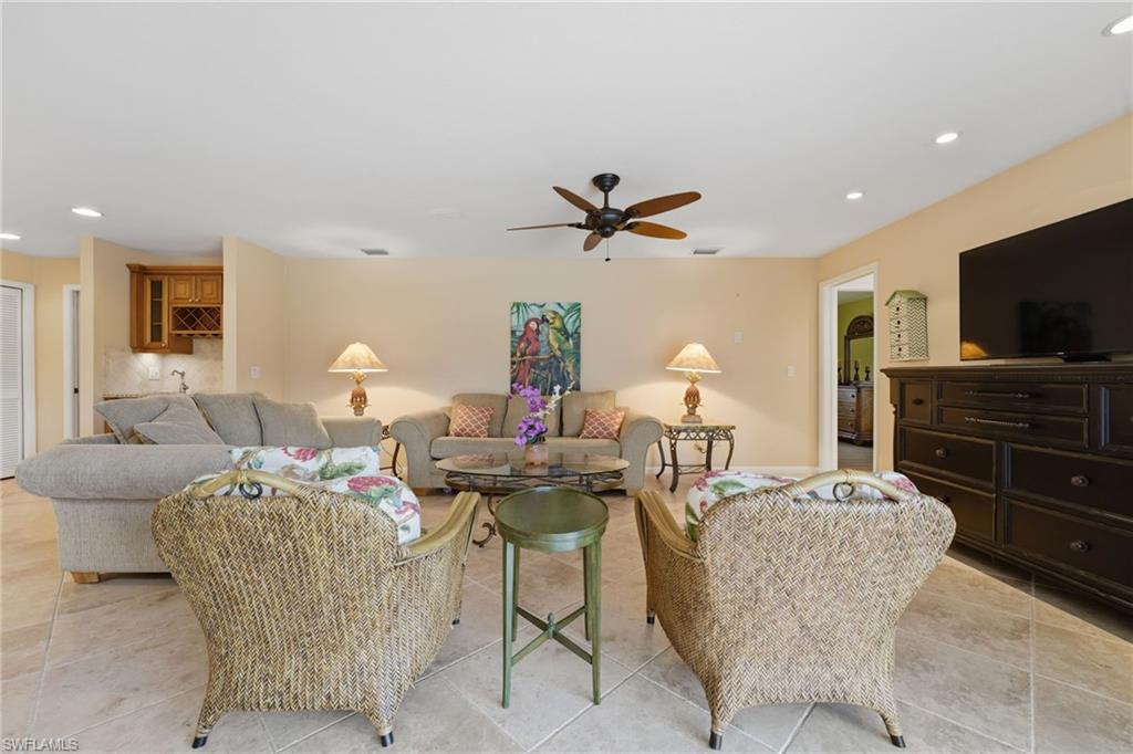 IMPERIAL GOLF ESTATES - Residential