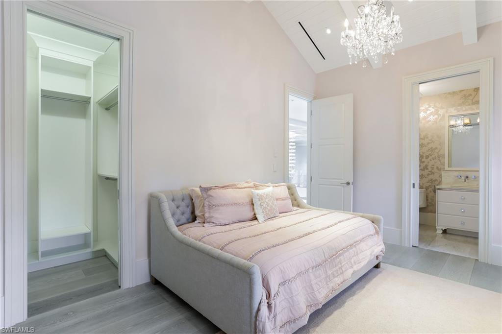 OLDE NAPLES - Residential