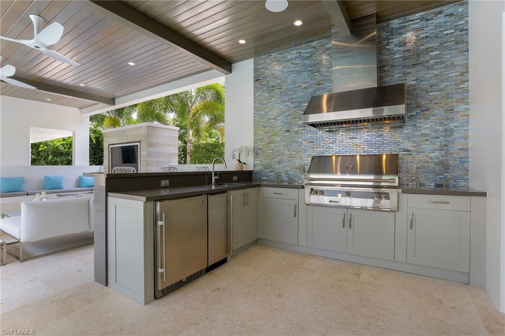 OLDE NAPLES - Residential