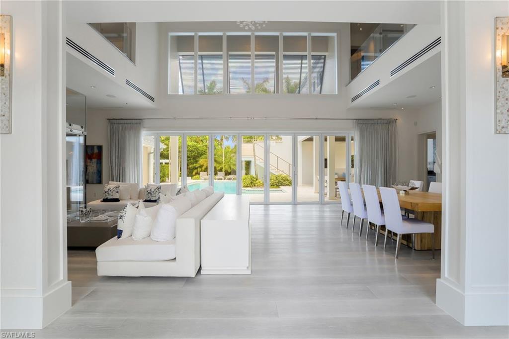 OLDE NAPLES - Residential