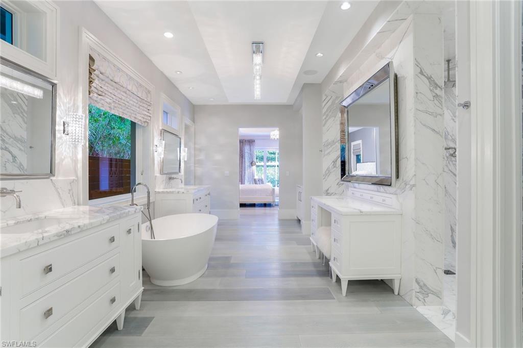 OLDE NAPLES - Residential