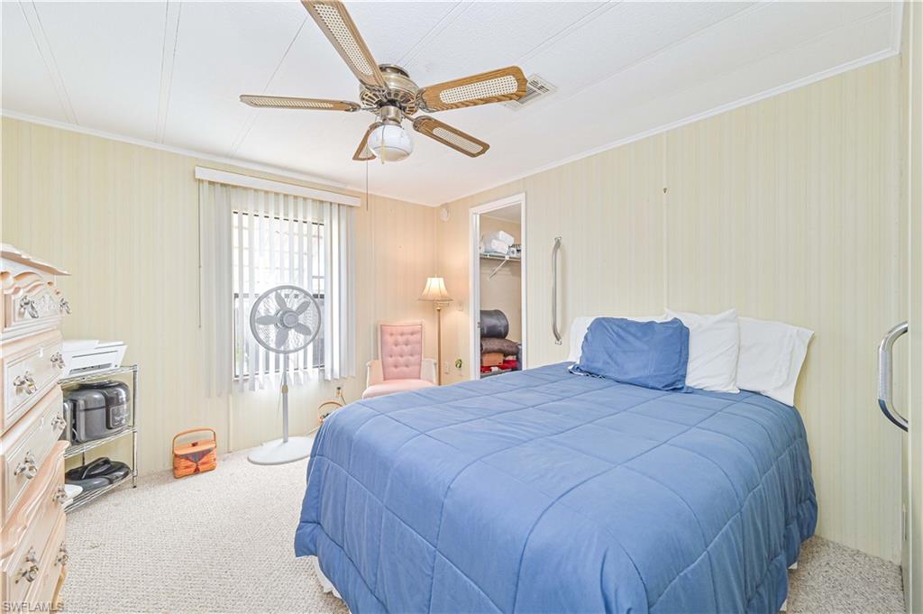 CRYSTAL LAKES - Residential