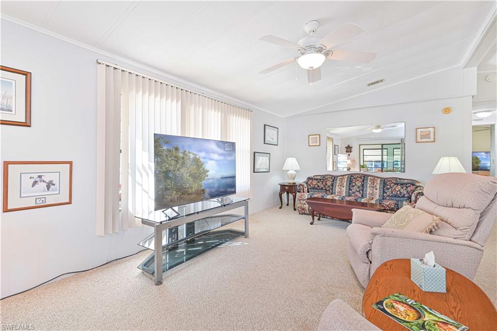 CRYSTAL LAKES - Residential