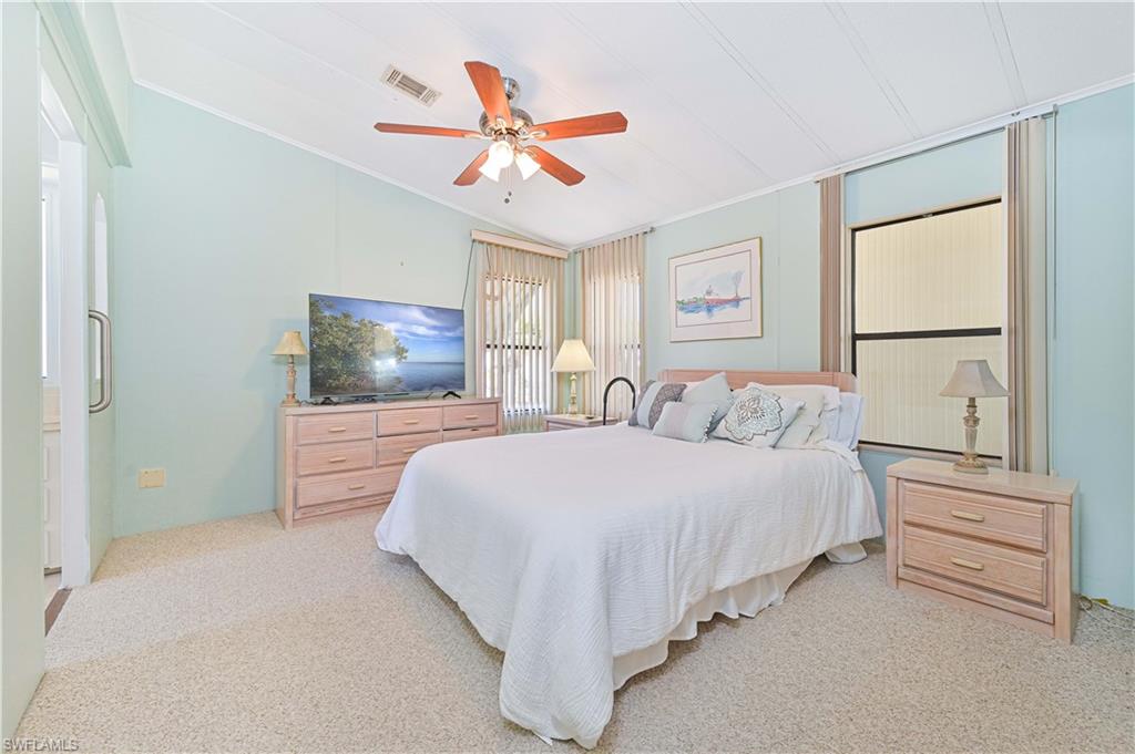 CRYSTAL LAKES - Residential