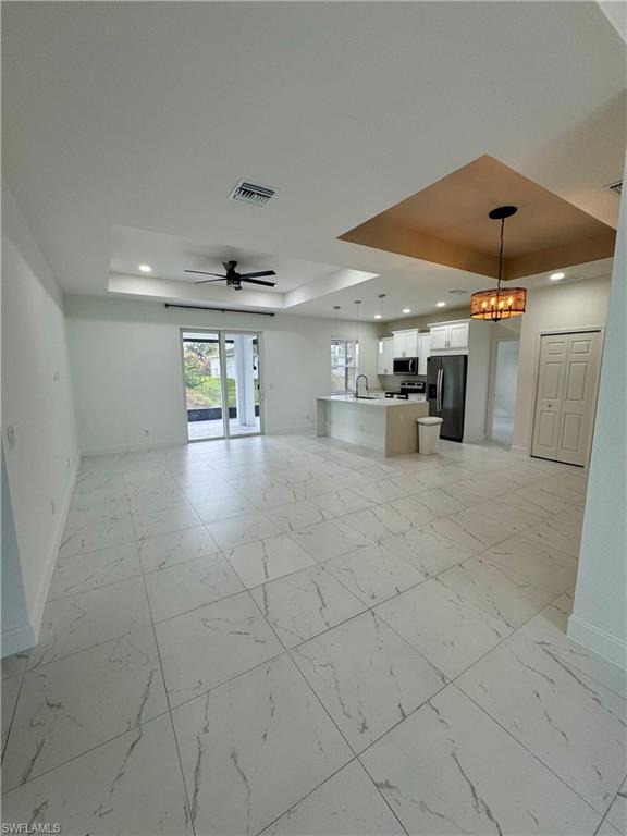 BUCKINGHAM - Residential