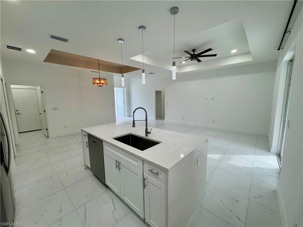 BUCKINGHAM - Residential