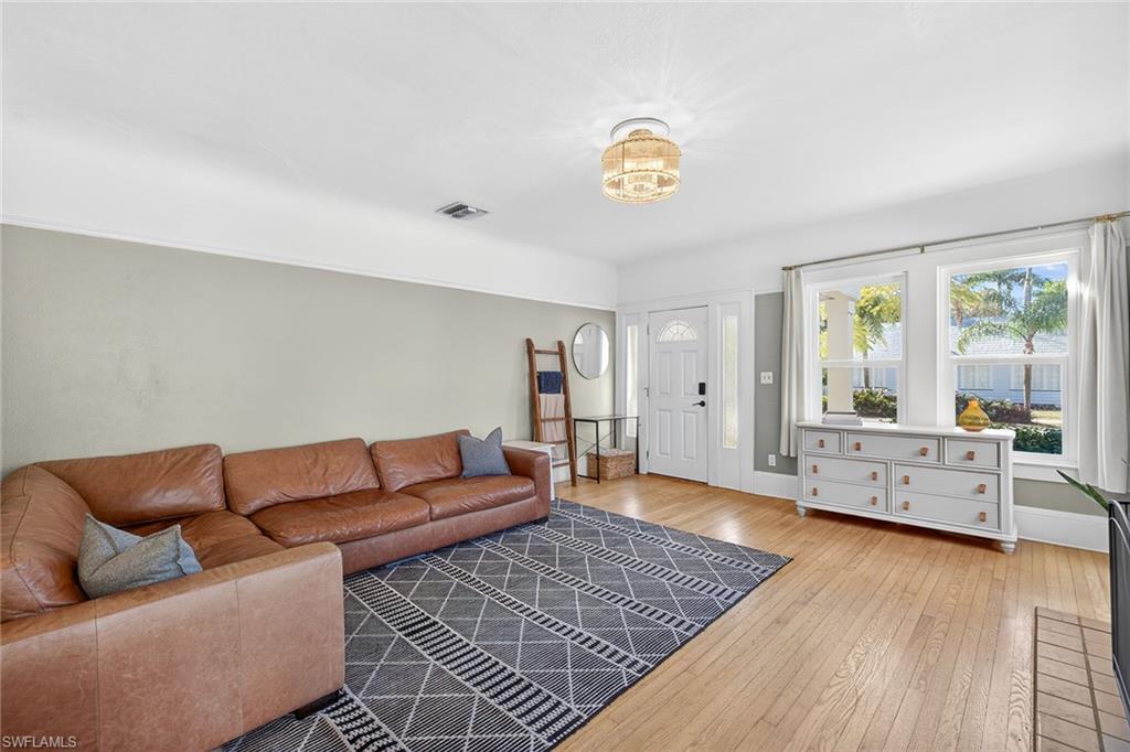 JEFFCOTTS - Residential