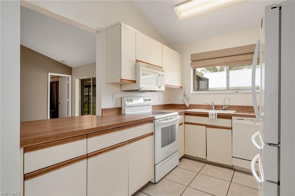 BAYSHORE ESTATES SUBDIVISION - Residential