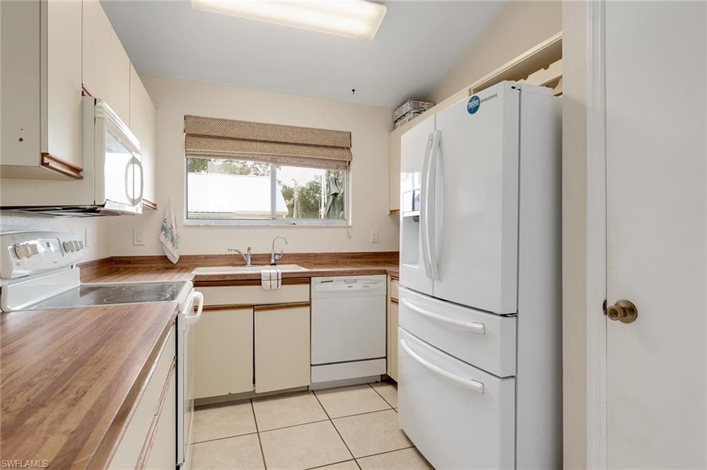 BAYSHORE ESTATES SUBDIVISION - Residential