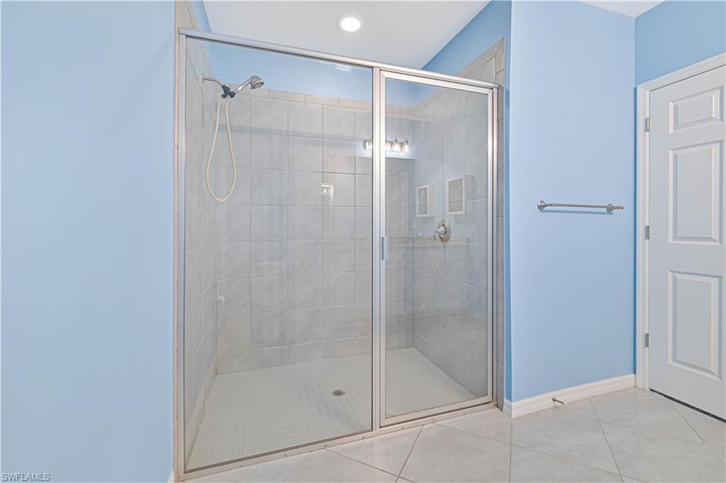 LINDSFORD - Residential Lease