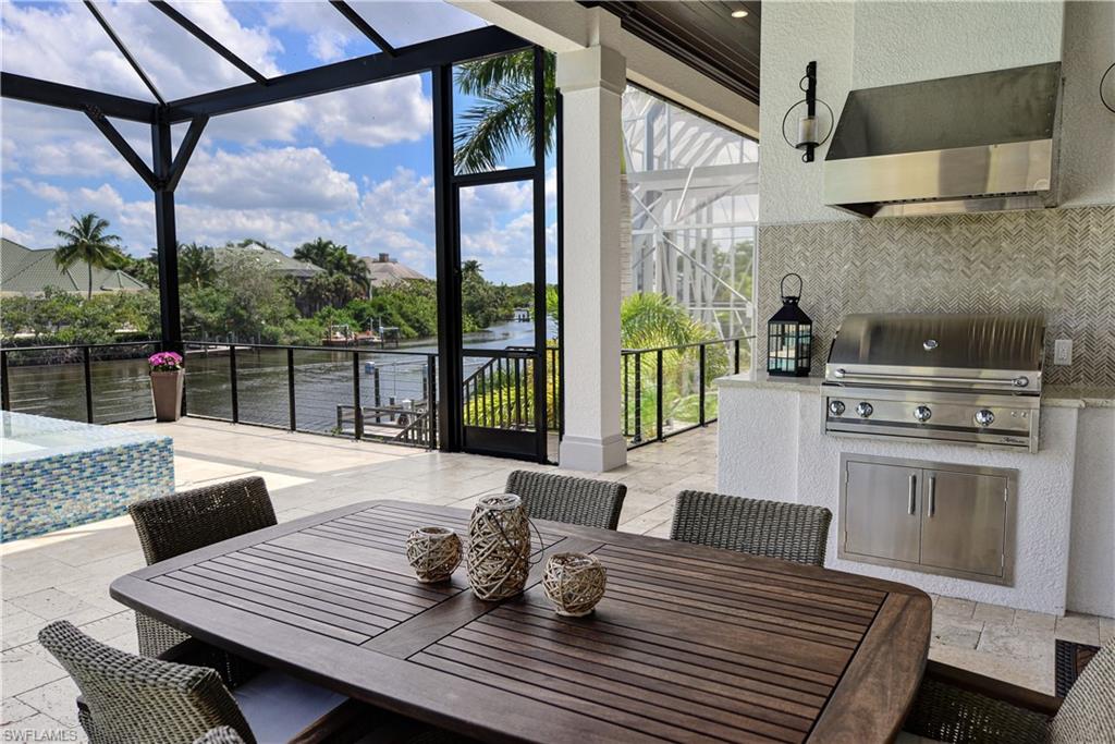 IMPERIAL SHORES - Residential