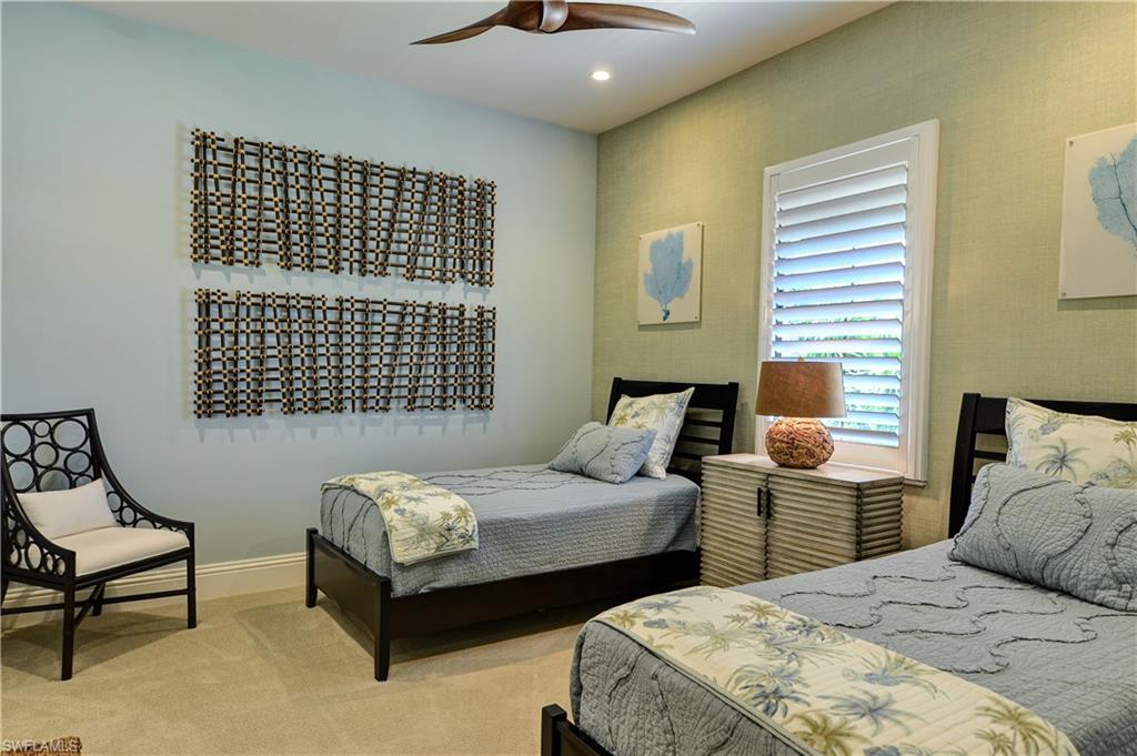 IMPERIAL SHORES - Residential