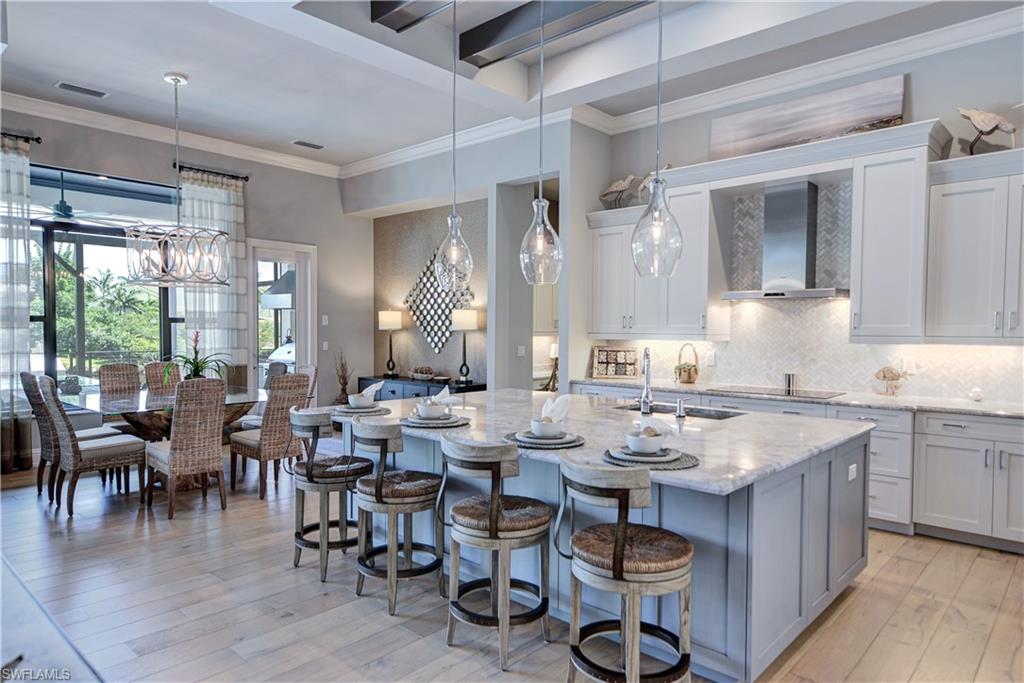 IMPERIAL SHORES - Residential