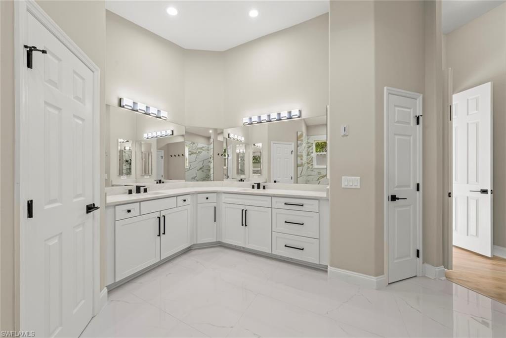 FIDDLESTICKS COUNTRY CLUB - Residential