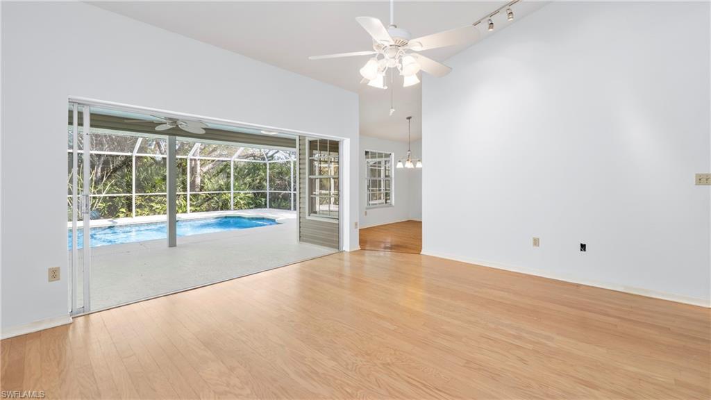 BERKSHIRE LAKES - Residential