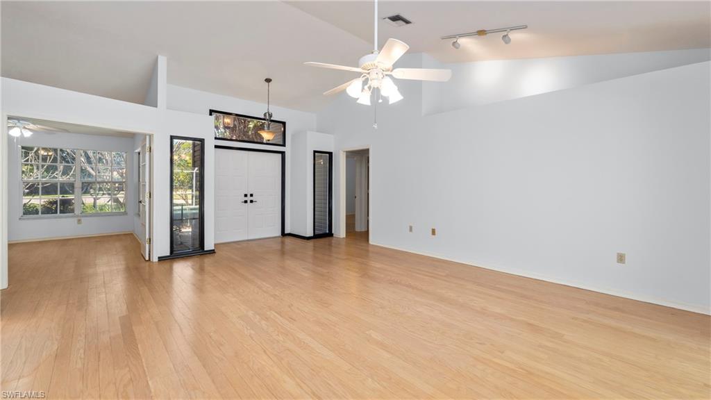 BERKSHIRE LAKES - Residential