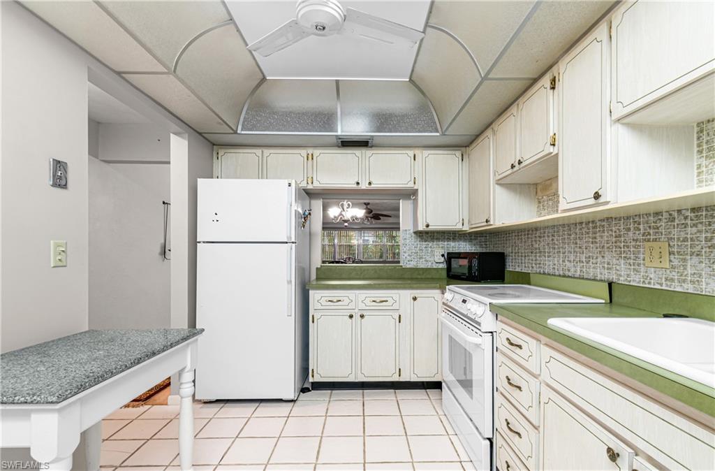 LAKE LAWN CONDO - Residential