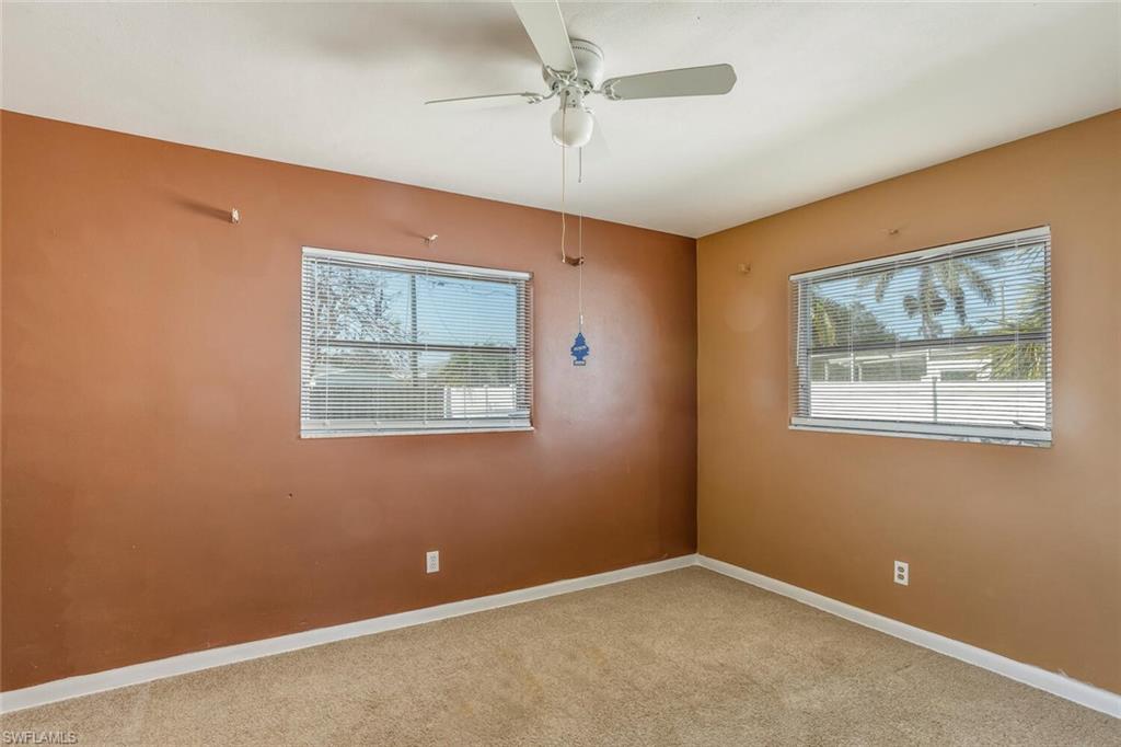 PALM CITY PARK - Residential Lease