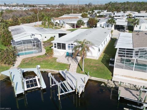 A home in FORT MYERS BEACH