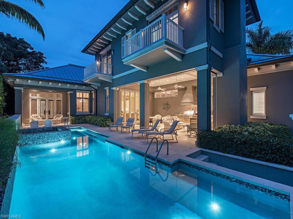 OLDE NAPLES - Residential