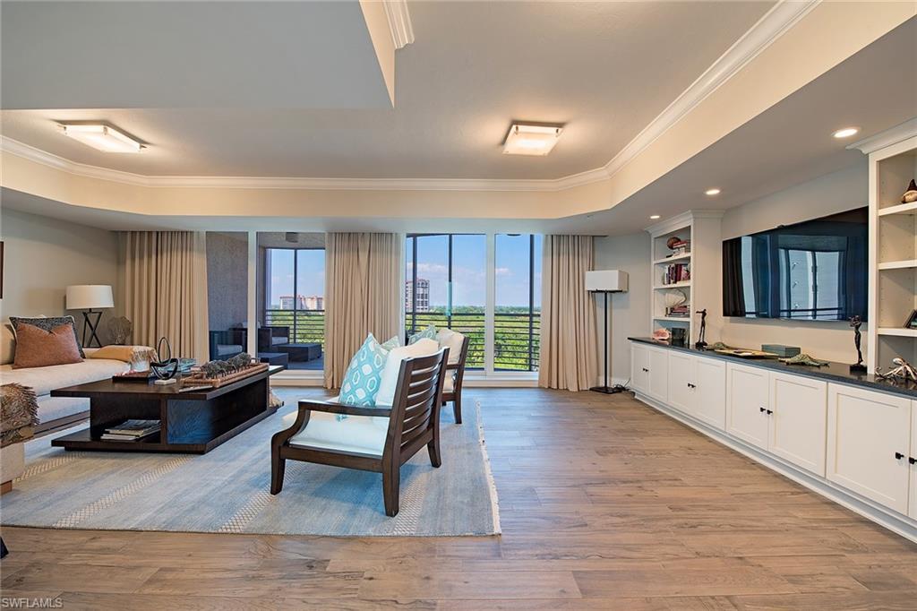 BRIGHTON AT BAY COLONY - Residential