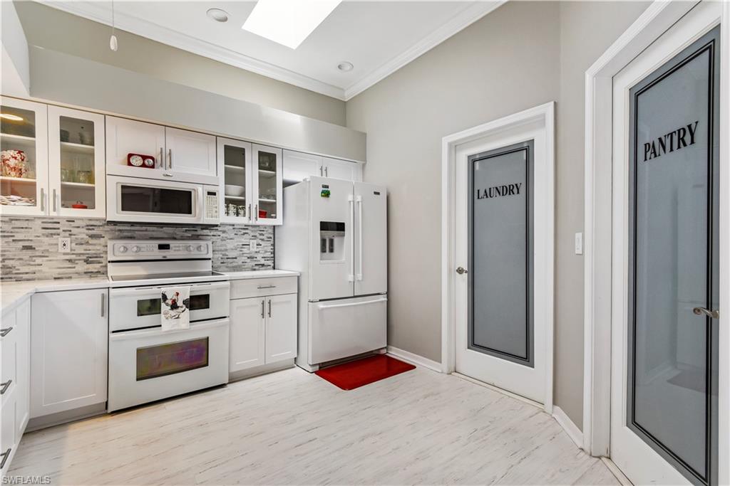 BERKSHIRE LAKES - Residential