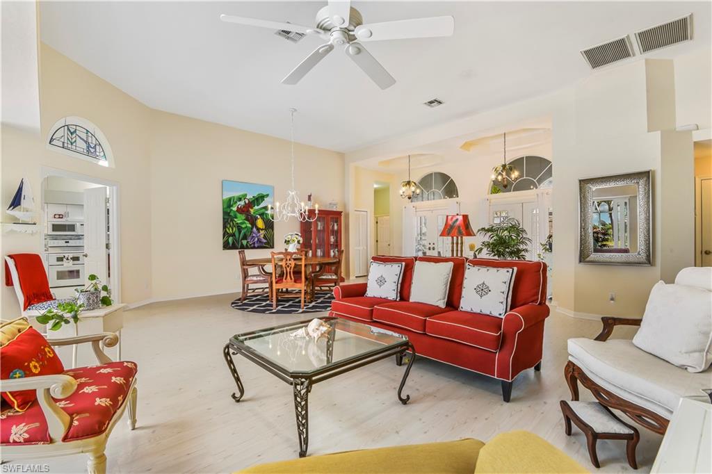 BERKSHIRE LAKES - Residential