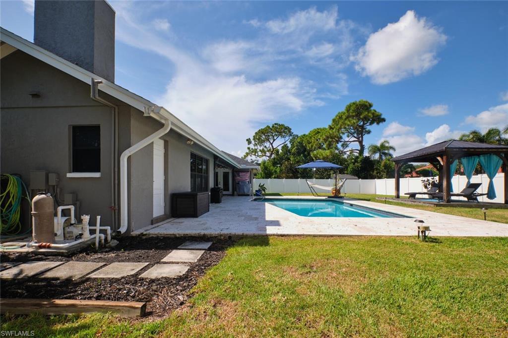 LOCHMOOR - Residential